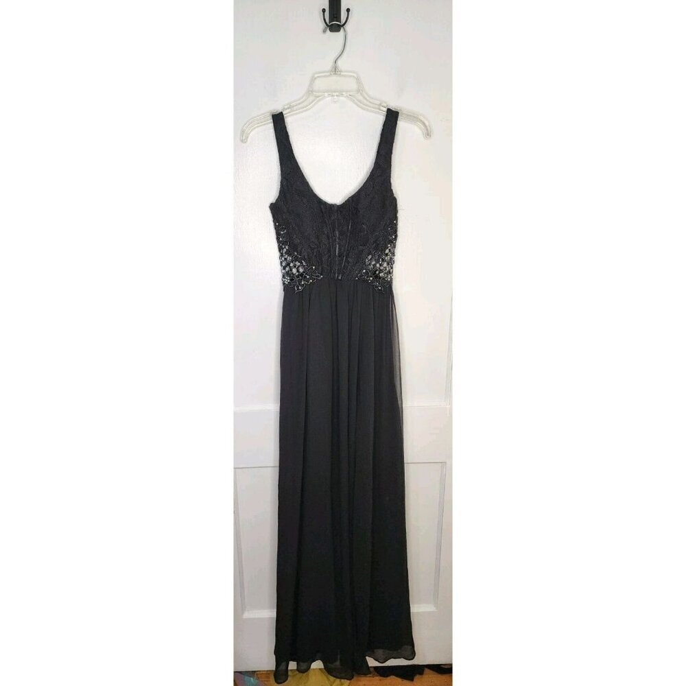 Size 0 City Triangles Black Formal Maxi Dress High Slit Lace Structured Bodice